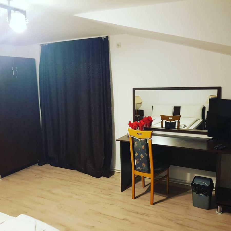 Casa Lions Hotell Timişoara Eksteriør bilde