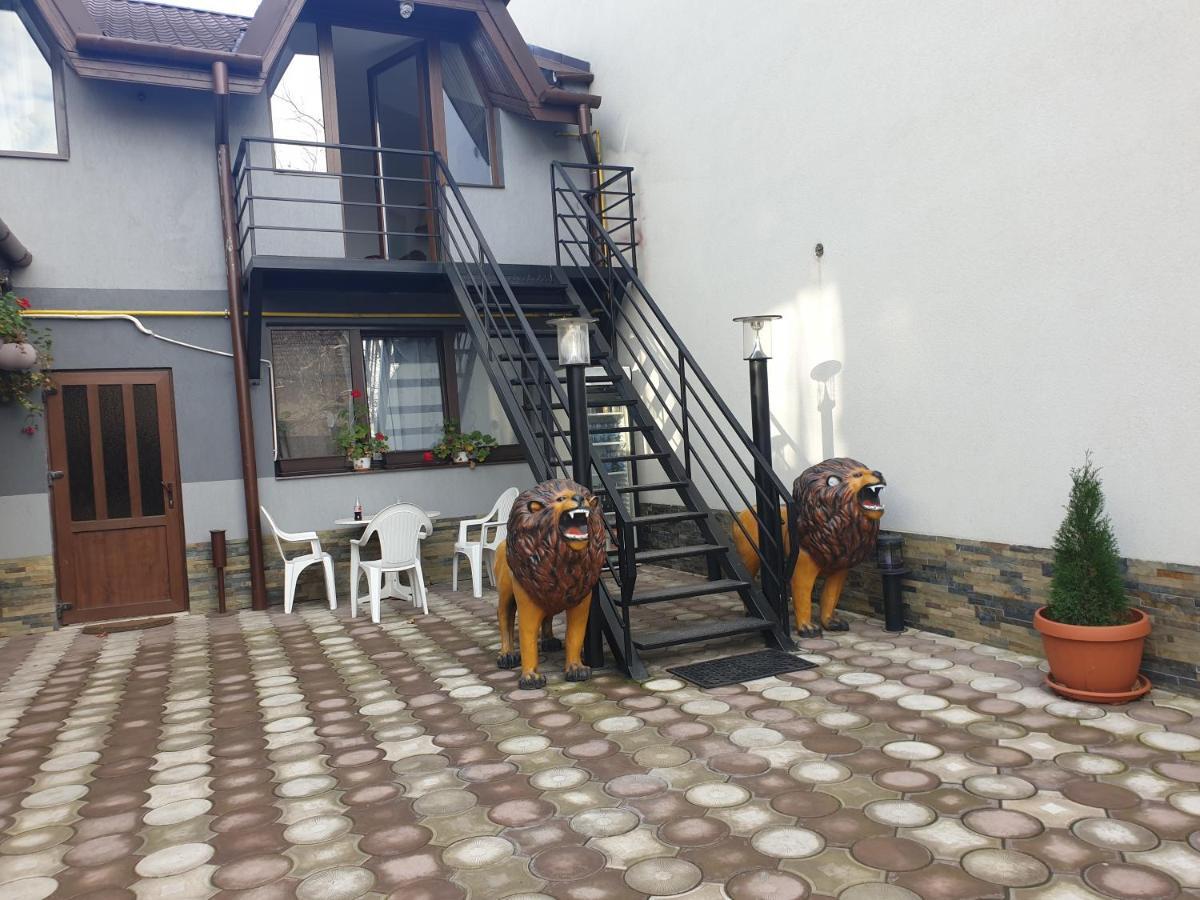 Casa Lions Hotell Timişoara Eksteriør bilde